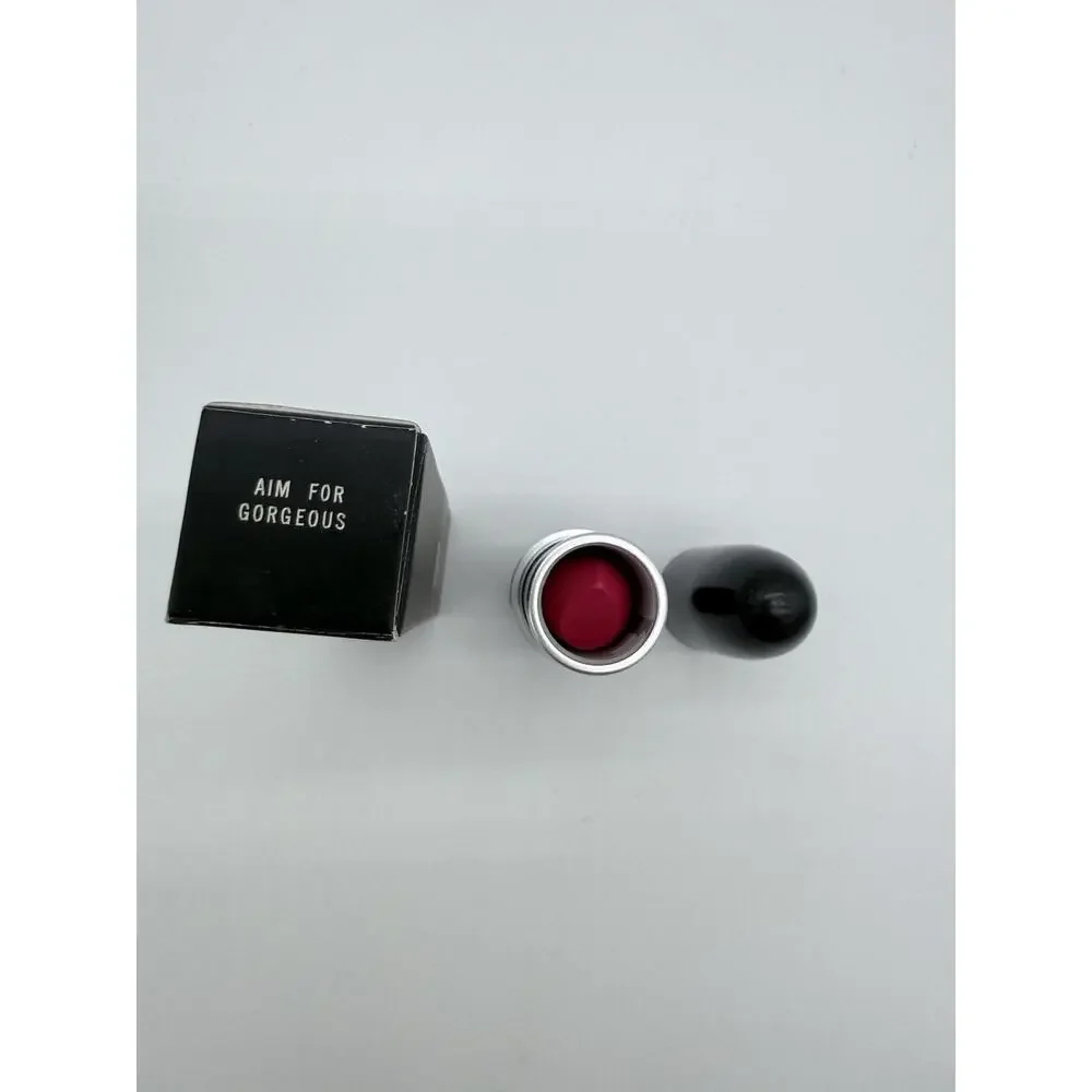 MAC Cosmetics Matte Lipstick Brand New In Box (NIB) 3g Aim for Gorgeous